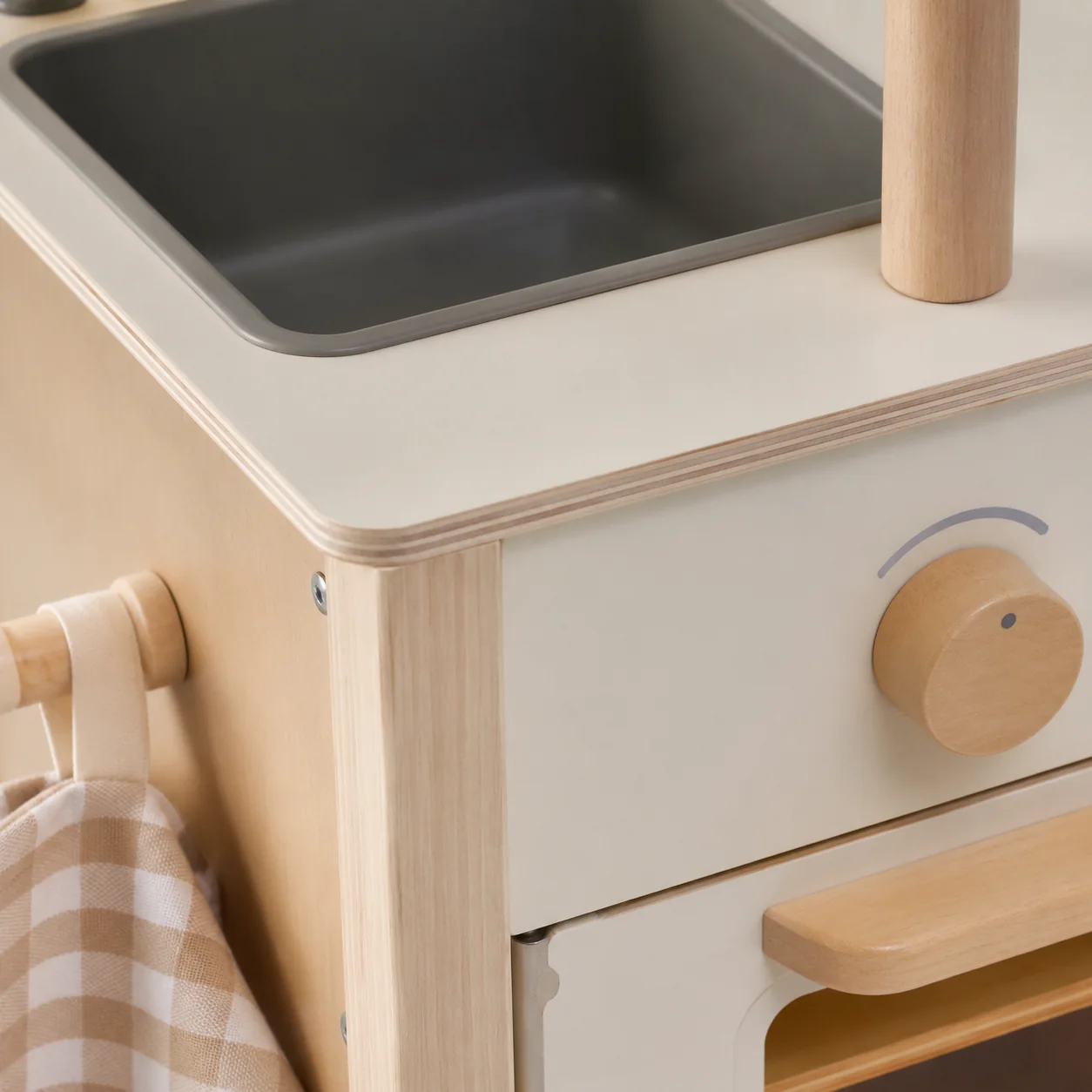 Wooden Toddler Play Kitchen with Accessories - Image 2